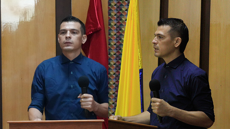 Edward Alfirio Nieto contando su testimonio en un seminario de la Universidad Libre de Cúcuta