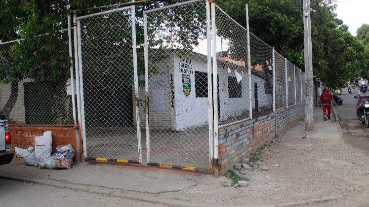 El salón comunal está ubicado en la calle 20 del barrio