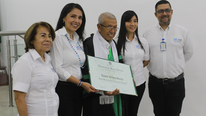 El doctor Wilches dedicó sus esfuerzos a fortalecer la educación superior en la región. 