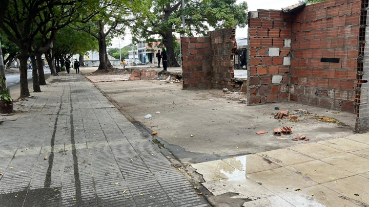 Buscan derribar las casetas en El Triángulo 