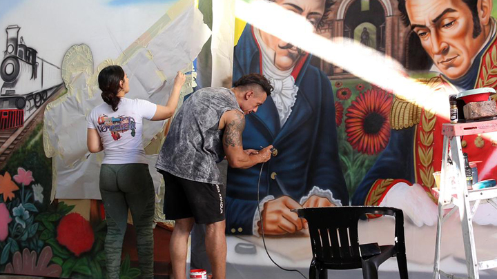 Adrián demuestra que el talento florece con constancia.