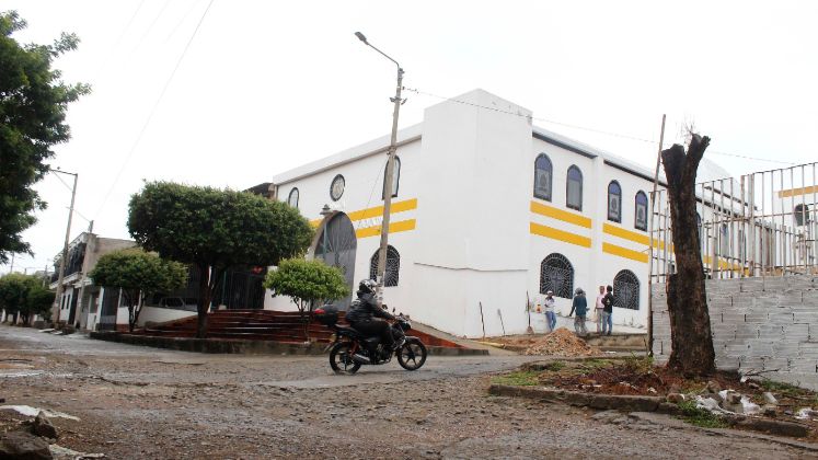 La parroquia Cristo Sacerdote es uno de los lugares más importantes en este sector.