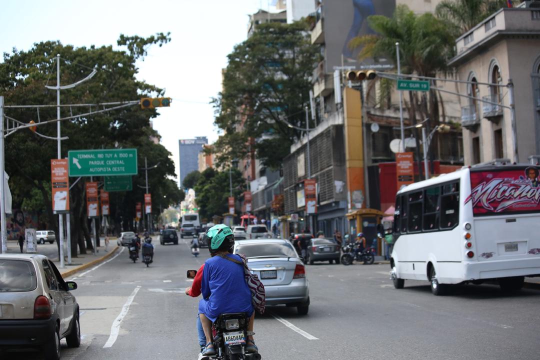 El transporte se mantiene activo después de la captura del presidente Maduro/Foto Carlos Ramírez