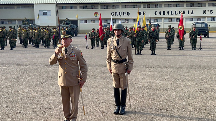"Las operaciones militares áereas  no se van a detener": general Nieto. 