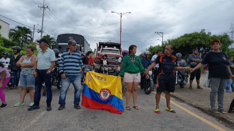 100 personas participaron de la protesta.