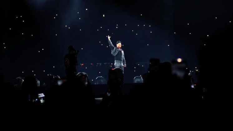 El artista paisa se convierte en el show con mayor asistencia en la historia de la ciudad, al reunir a más de 30 mil fanáticos en el tercer concierto de su gira por Colombia.