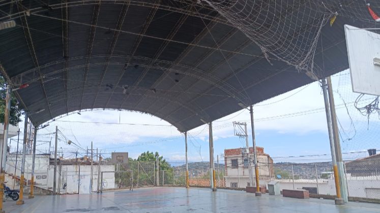 polideportivo de la avenida 17