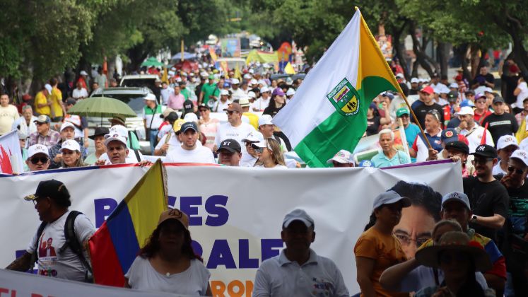Más de 500 personas participaron de la movilización