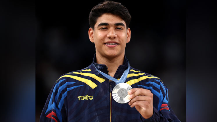 Ángel Barajas con medalla de plata en los Juegos Olímpicos 2024
