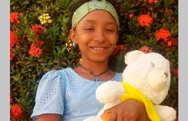 Yaxuri Solórzano, niña que recibió el milagro 