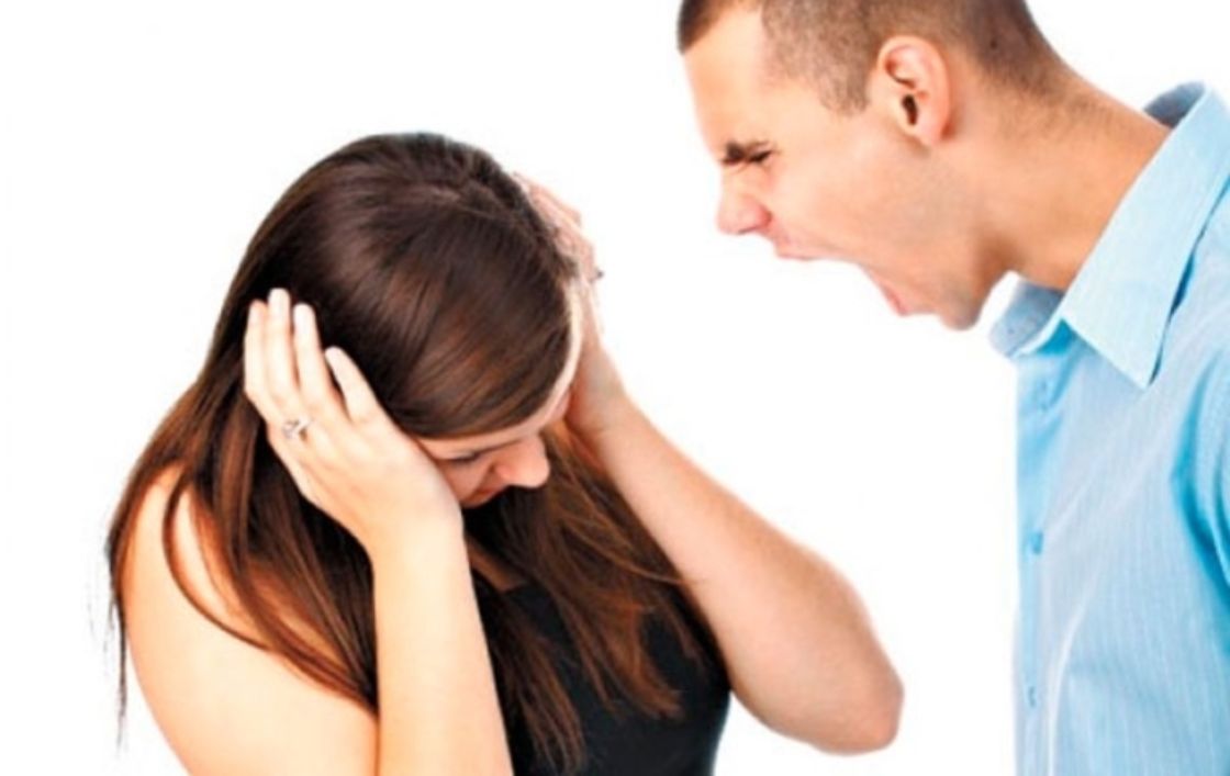 agresión a la mujer