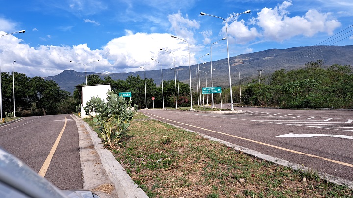 El Puente Tienditas todavía carece de los sistemas aduaneros, dice el gobernador del Táchira. 