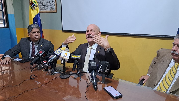 Mario Bonucci, rector de la Universidad de Los Andes 