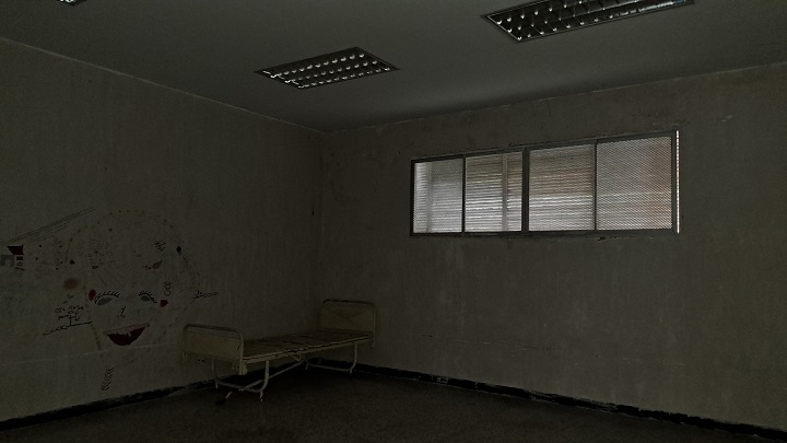 Áreas de UPA están sin iluminación y carecen de suficientes colchones. 