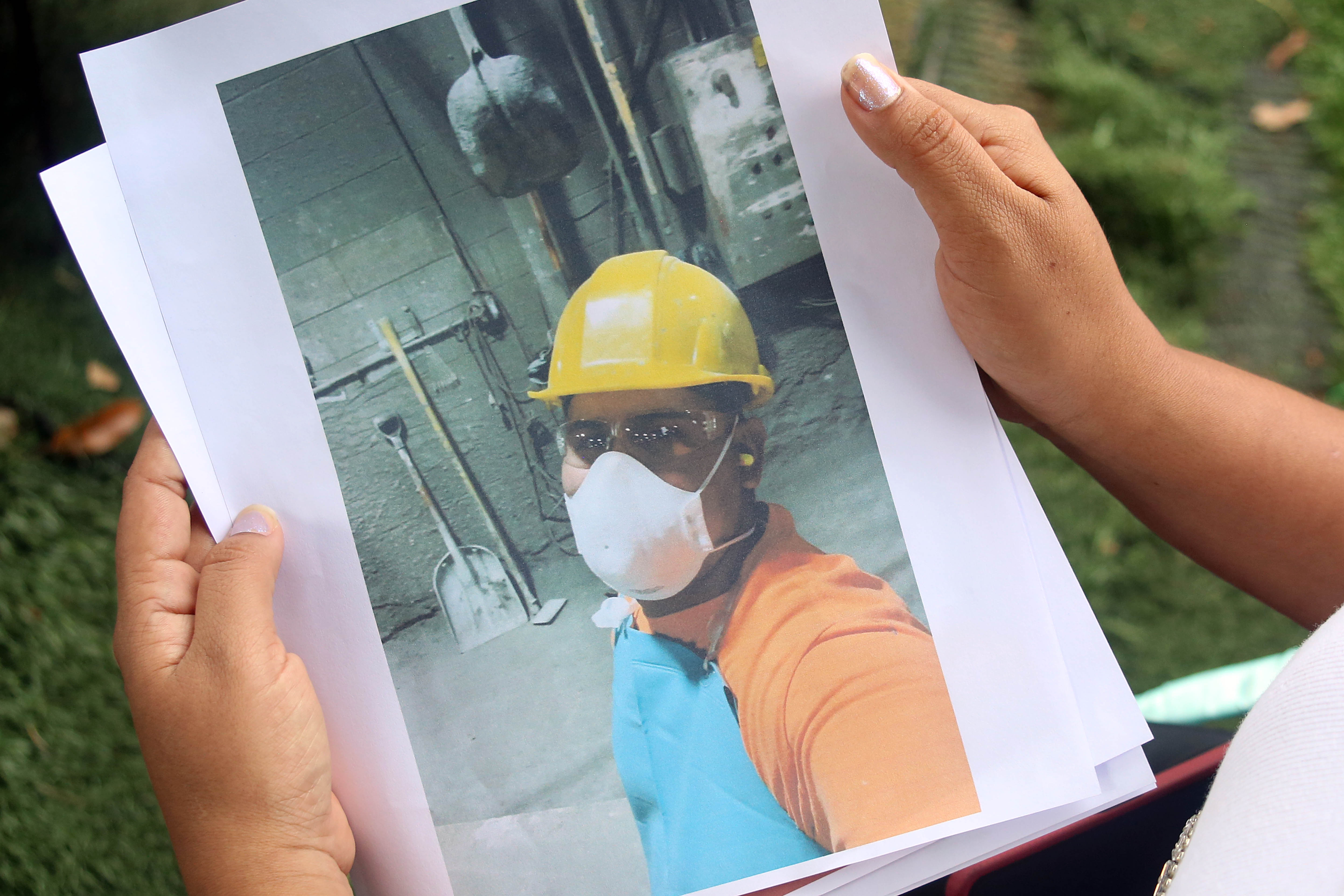 trabajaba en los Estados Unidos 