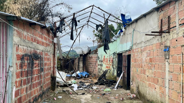 Los ataques en Catatumbo han dejado no solo muerte, sino también han forzado el desplazamiento de miles de personas. 