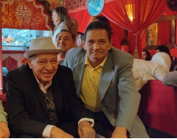 Angel Romero y su amigo