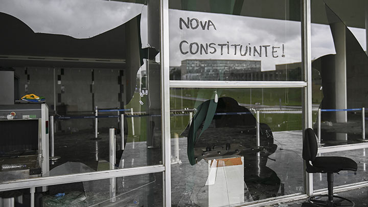 Ataques de simpatizante de Bolsonaro