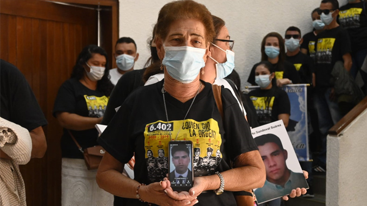 Familiares de las víctimas