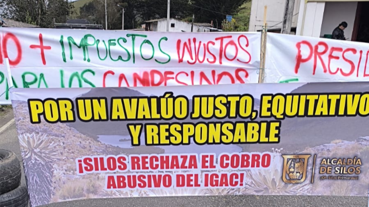 Cierre de vías en La Lejía, Silos. 