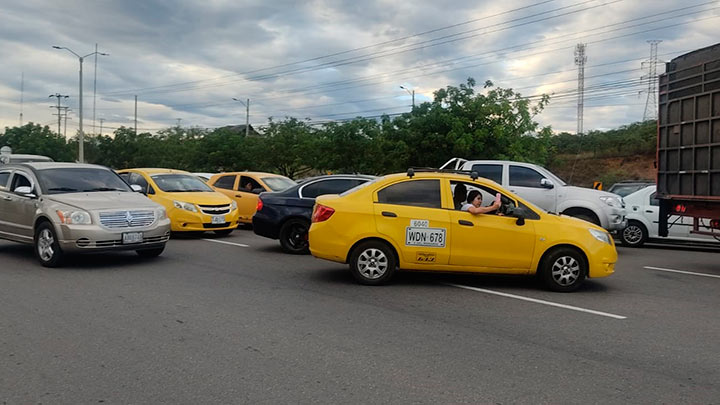 Autopista Villa del Rosario