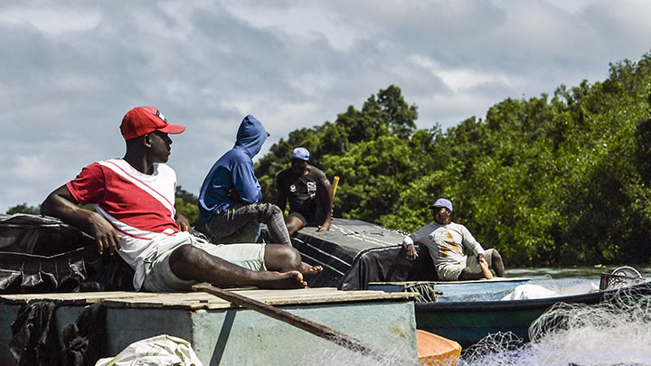 Un puerto colombiano, dos bandas: la guerra urbana que dividió a Buenaventura./Foto: AFP