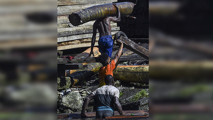 Un puerto colombiano, dos bandas: la guerra urbana que dividió a Buenaventura./Foto: AFP