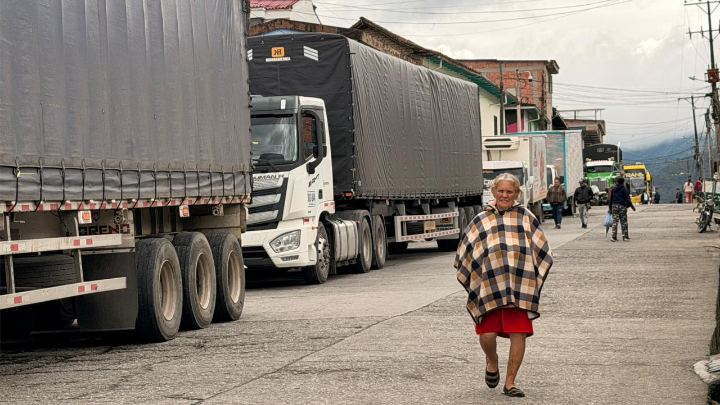 Bloqueo en vías de Chitagá.