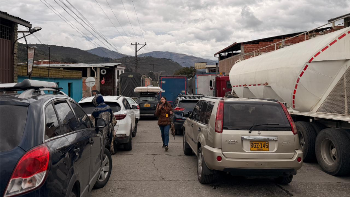 Bloqueo en vías de Chitagá.