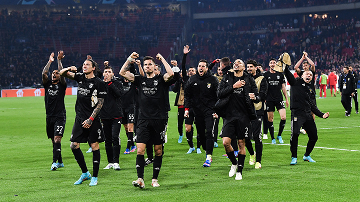 Ajax vs Benfica