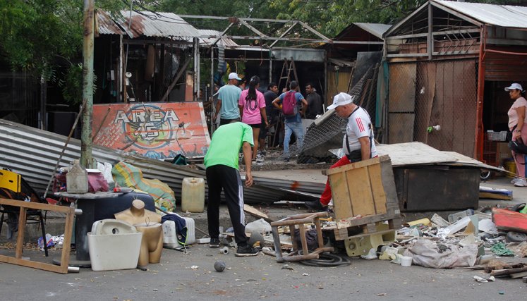 Desalajo parque lineal 