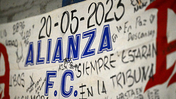 Estampida El Salvador 