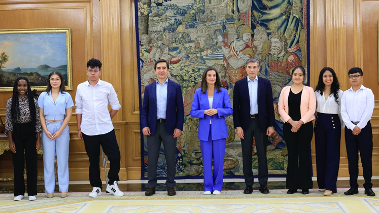 La cucuteña fue recibida por la reina en una audiencia junto con otros cinco jóvenes