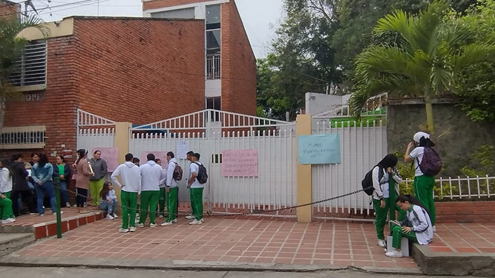 Exigen nombramiento de rector en Otaré