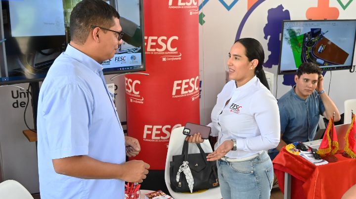 Paneles solares para Sardinata. 