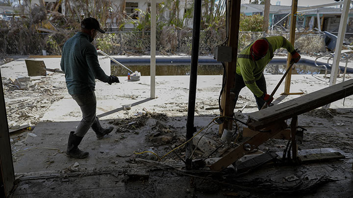 Huracán Ian por Fort Myers Beach 