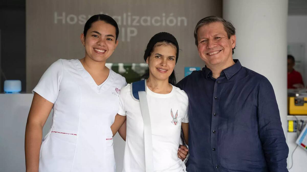 María es la primer colombiana en tener un implante de un corazón artificial 