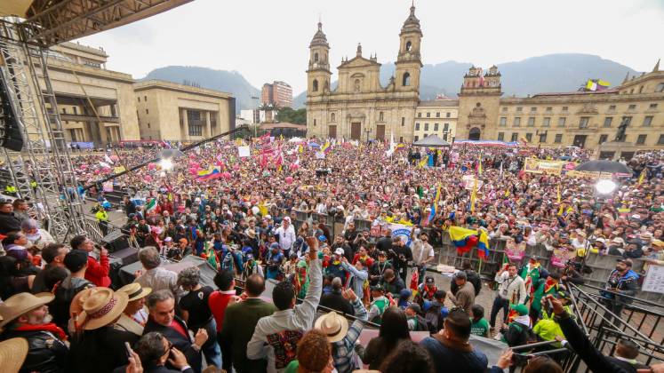 Marcha reformas sociales Petro.