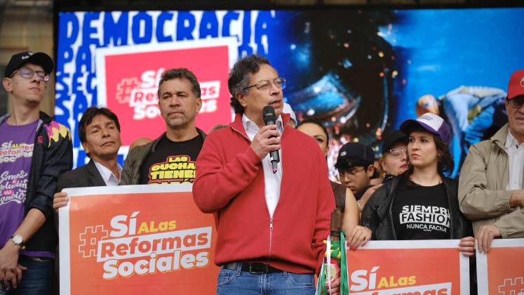 Marcha reformas sociales Petro.