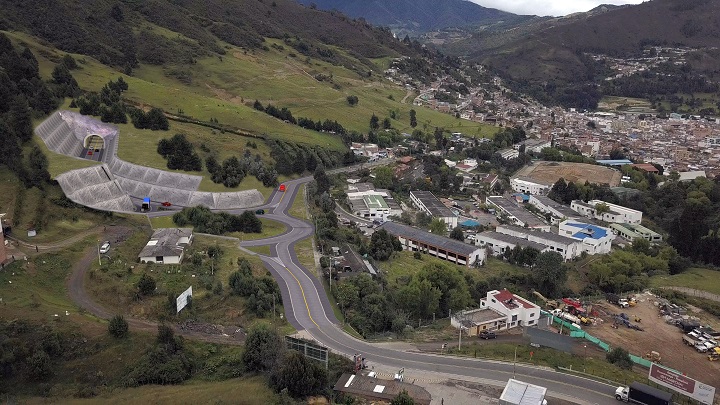 Portal de salida del Túnel de Pamplona