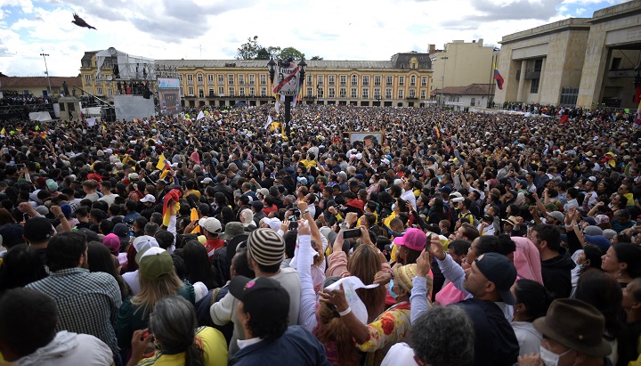 Colombianos en la posesión de Gustavo Petro como presidente de Colombia./Foto AFP