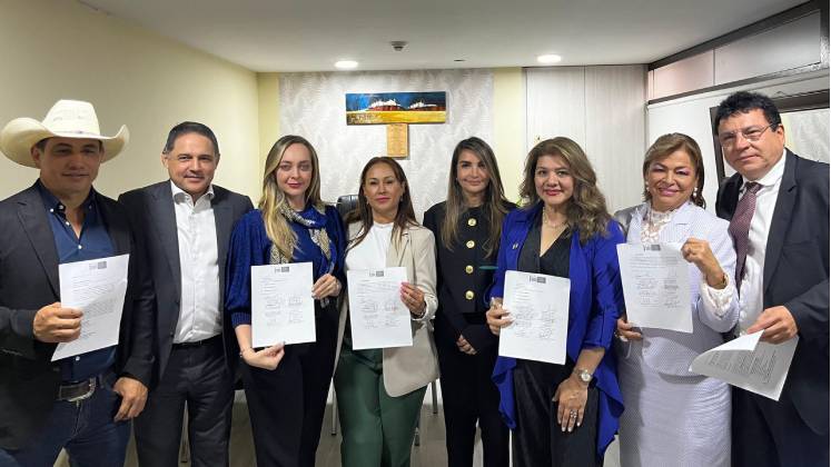 Senadora Lorena Ríos