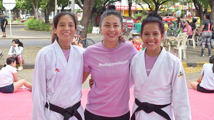 Defensa personal en mujeres