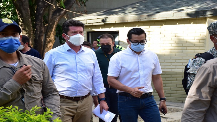 Diego Molano, ministro de Defensa, recorrió los puestos de mando para verificar la seguridad del Bicentenario./Foto: La Opinión