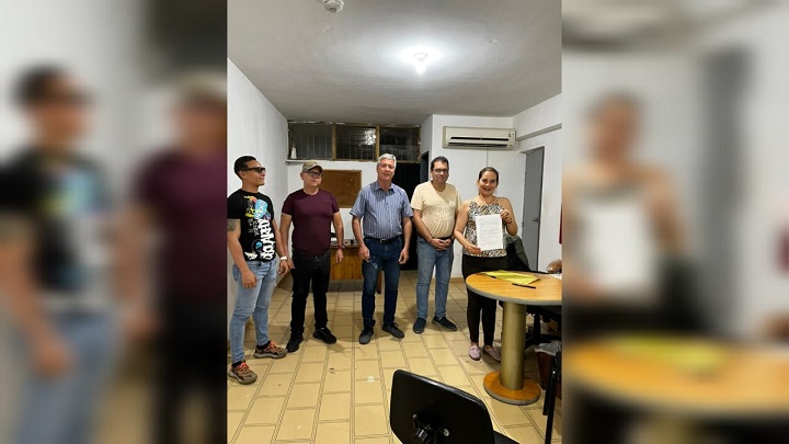 Comerciantes y habitantes de San Antonio se unen para organizar los 300 años de la ciudad. 