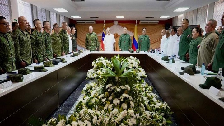 Ministros de la Defensa de Colombia y Venezuela suscriben nuevos acuerdos en San Antonio del Táchira. Fotos: Cortesía/ La Opinión 