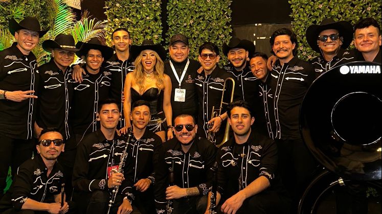 La vallecaucana mezcla la sonoridad mexicana con el corazón colombiano en su nueva etapa artística.