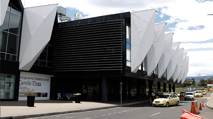 aeropuerto-camilo daza