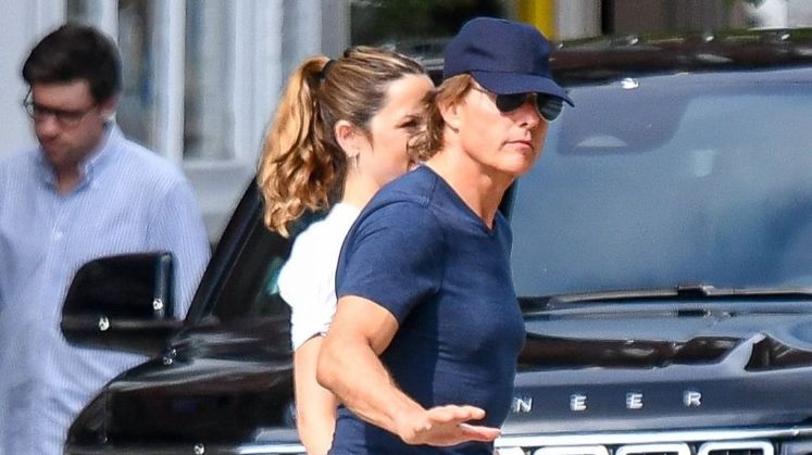 La pareja fue vista caminando junta por el pintoresco pueblo de Vermont tras asistir a un concierto en Londres.