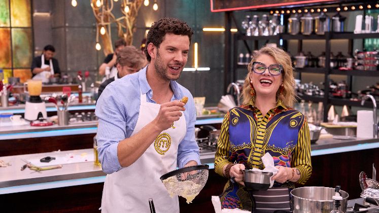 Con una corrección oportuna, Belén demuestra que enseñar también es parte de juzgar.